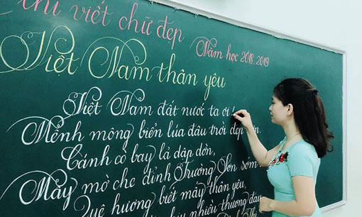 Gìn giữ bản sắc văn hóa dân tộc từ giữ gìn tiếng Việt