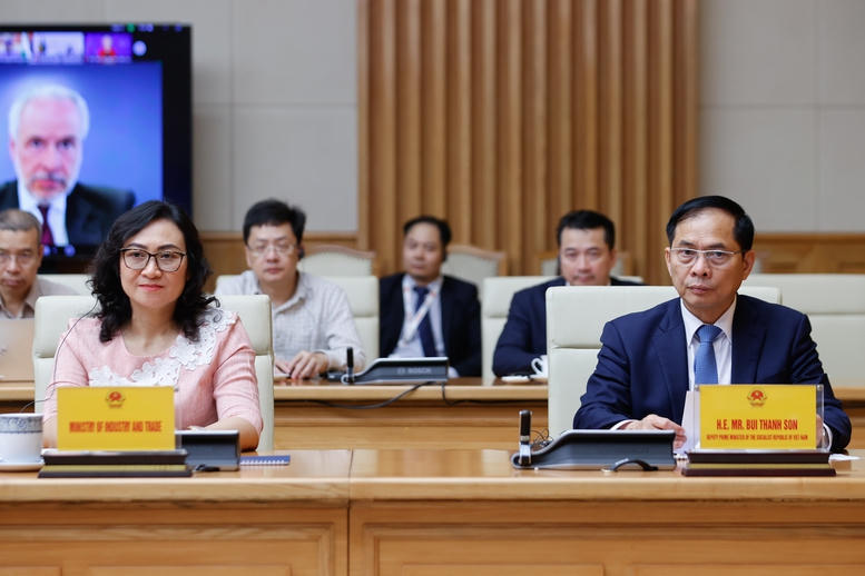 Thủ tướng: Phải hành động ngay, hành động quyết liệt, với trách nhiệm cao nhất để ứng phó biến đổi khí hậu