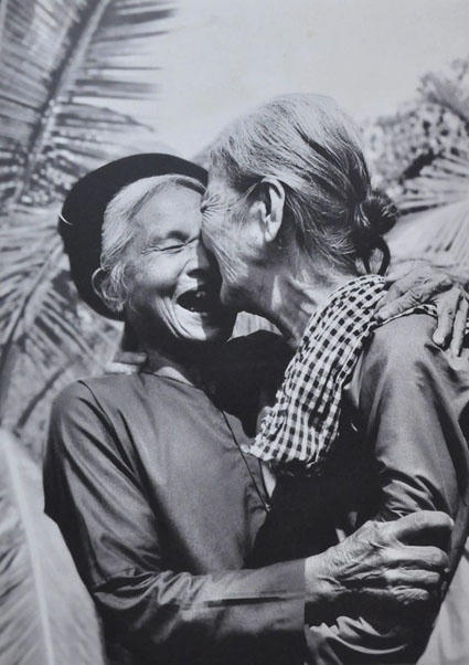 Thiêng liêng hai chữ 'đồng bào'!