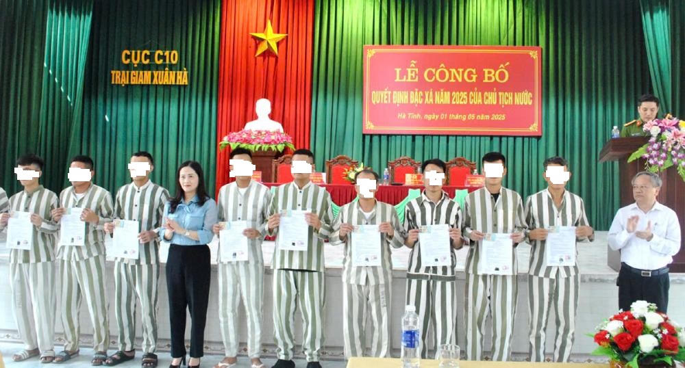 Các địa phương đồng loạt công bố quyết định đặc xá của Chủ tịch nước