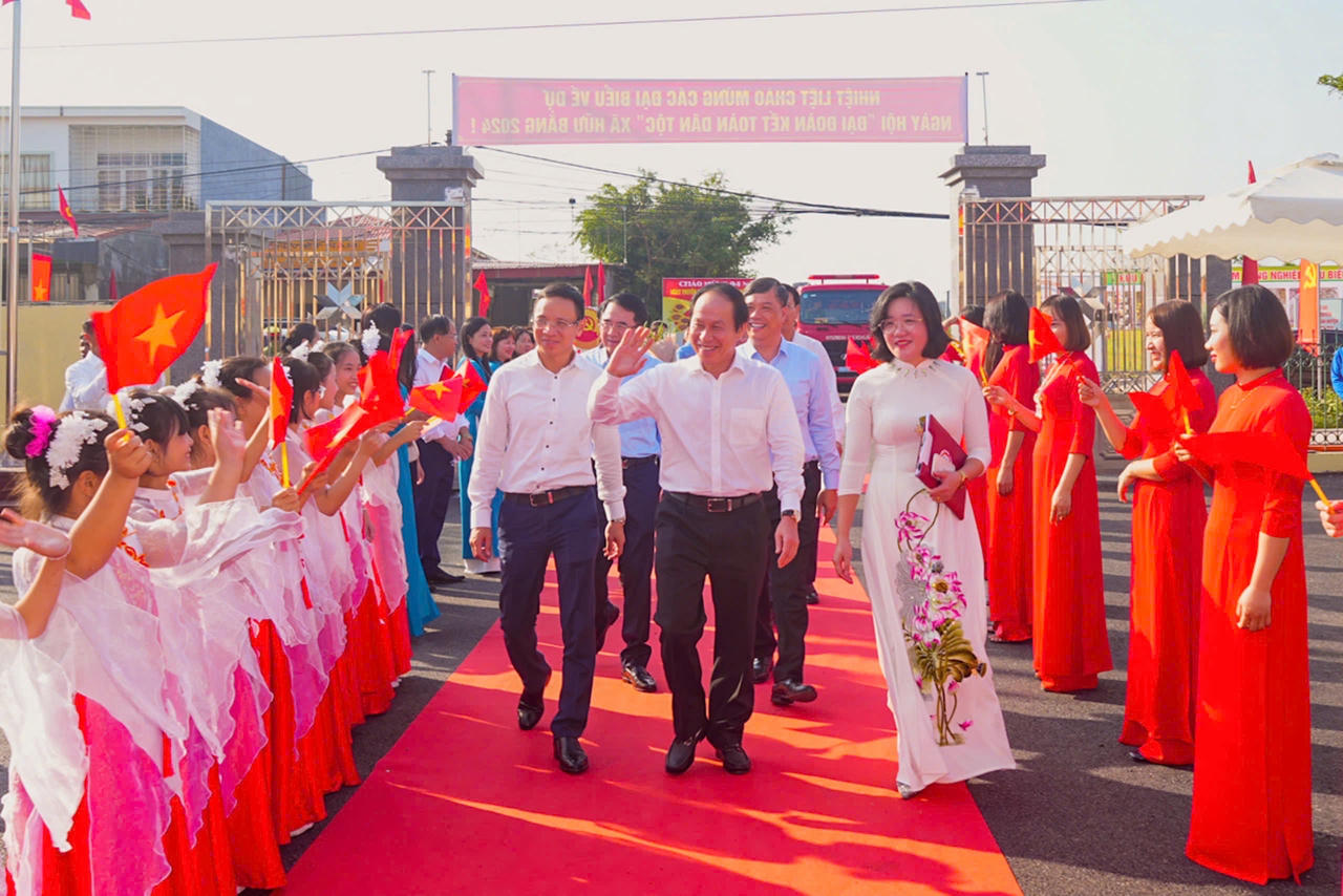 Hải Phòng - 70 năm khát vọng vươn mình