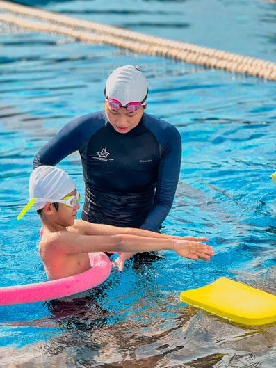 Xã hội hóa việc dạy bơi cho trẻ: Chuyện tưởng dễ mà khó