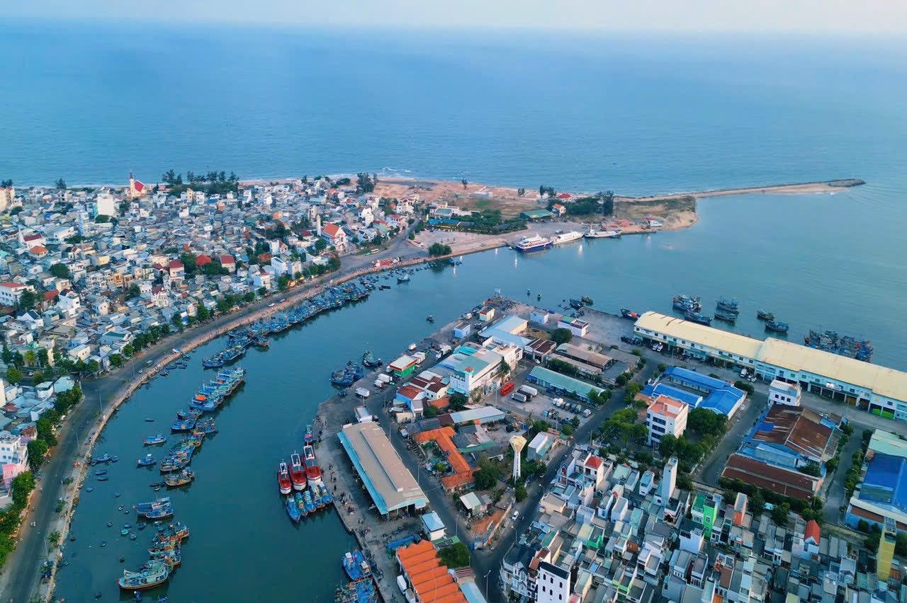 Bước chuyển mình của huyện đảo Phú Quý