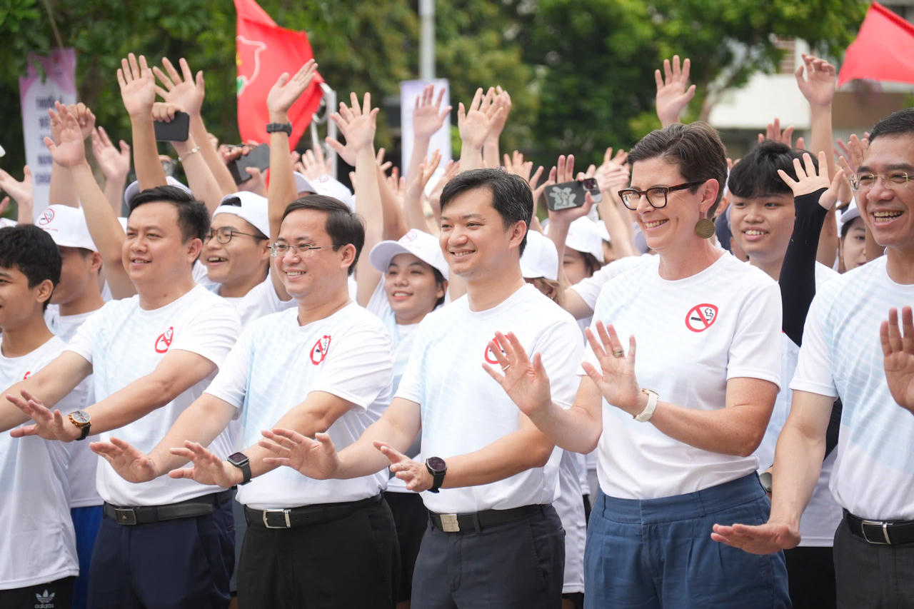 Hơn 1.000 bạn trẻ Đà Nẵng mít tinh lan tỏa thông điệp 'Vạch trần sự hấp dẫn giả tạo', kêu gọi 'nói không" với thuốc lá điện mới