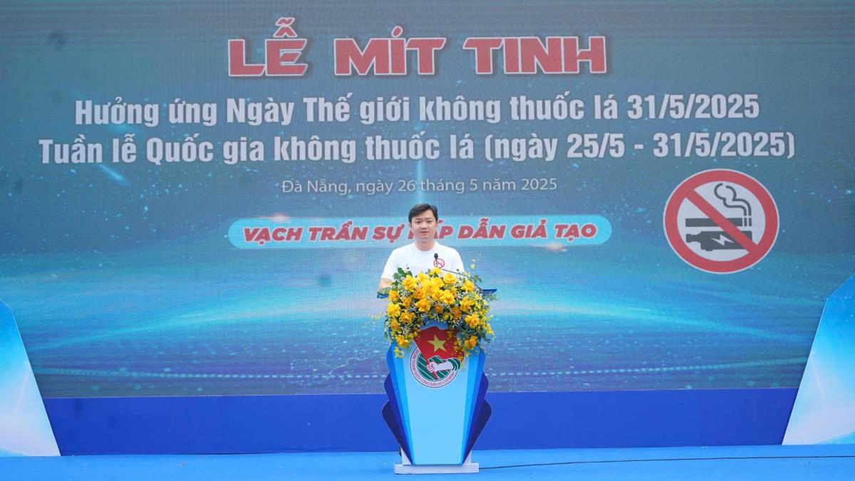 Hơn 1.000 bạn trẻ Đà Nẵng mít tinh lan tỏa thông điệp 'Vạch trần sự hấp dẫn giả tạo', kêu gọi 'nói không" với thuốc lá điện mới