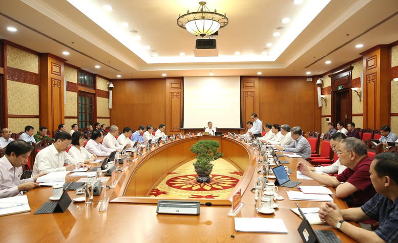 Tổng Bí thư Tô Lâm: Tháo 'điểm nghẽn', hoàn thành 65 nhiệm vụ quá hạn để thúc đẩy chuyển đổi số quốc gia