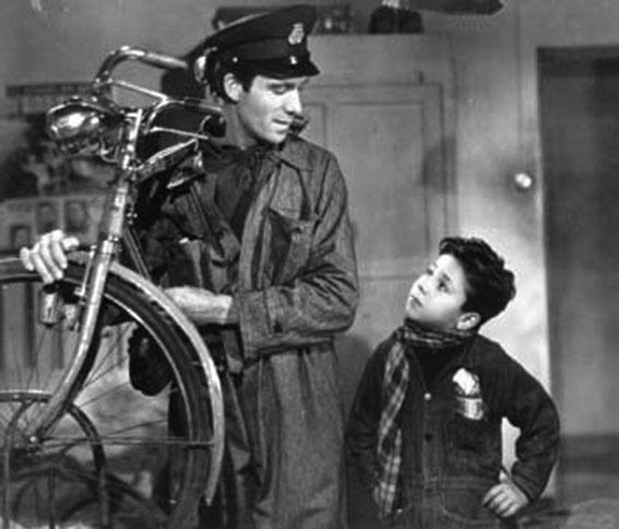 Nghĩ về cha trong đời sống và văn nghệ