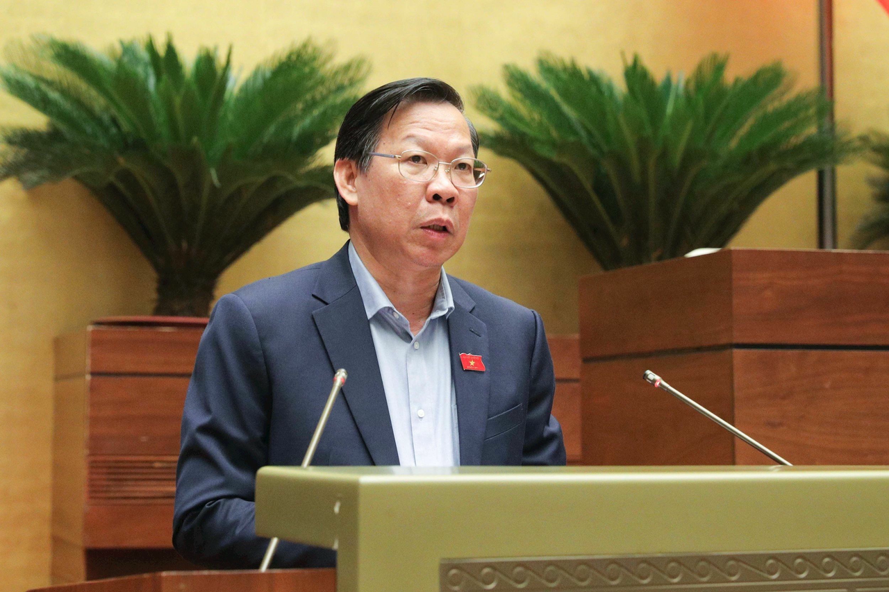 Quốc hội 'chốt' áp thuế tiêu thụ đặc biệt tuyệt đối với thuốc lá