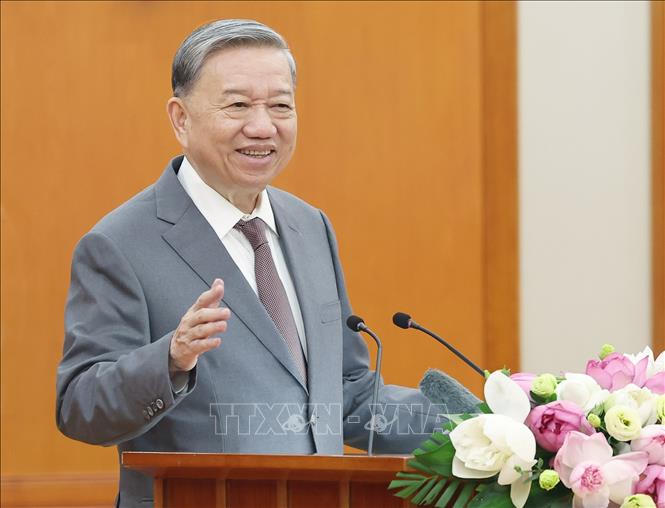 Tổng Bí thư Tô Lâm: Các đại biểu Quốc hội trẻ phát huy vai trò, lan tỏa tinh thần đổi mới