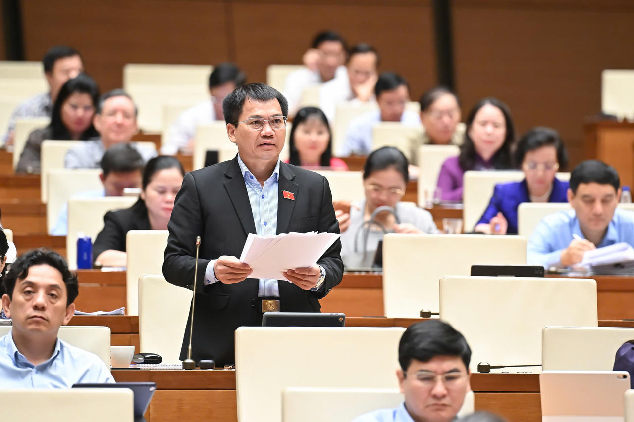 Dự án Luật Tình trạng khẩn cấp: Đề xuất Thủ tướng, Chủ tịch UBND cấp tỉnh được áp dụng một số biện pháp cần thiết 