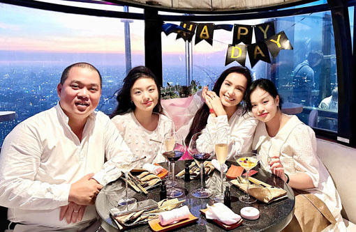 Bí quyết 'giữ lửa' gia đình của nghệ sĩ