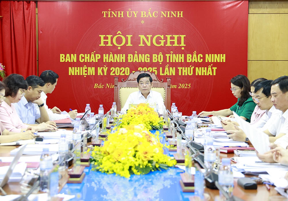 Dấu ấn trong kỳ họp HĐND đầu tiên của các địa phương sau kế hoạch "sắp xếp lại giang sơn"