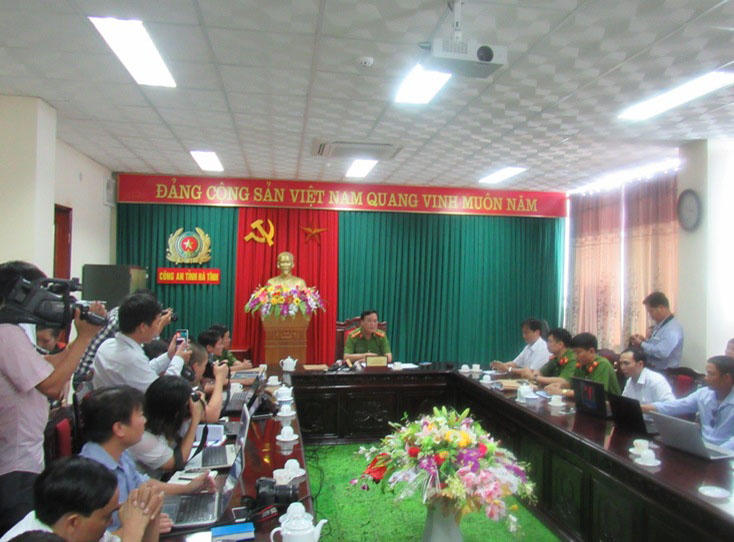 Hà Tĩnh: Khởi tố vụ chôn chất thải của Formosa tại trang trại đầu nguồn nước