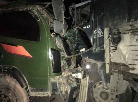 Xe container 'rụng' bánh giữa quốc lộ gây tai nạn liên hoàn