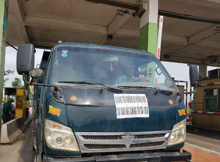 Hà Tĩnh: Người dân phản đối thu phí tại trạm Cầu Rác