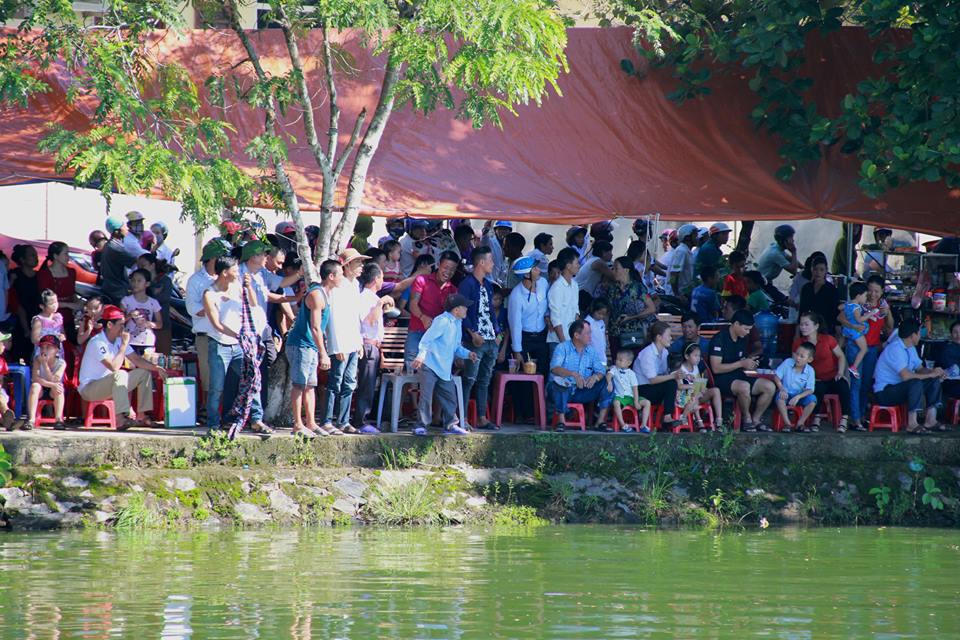 Hà Tĩnh: Tổ chức đua thuyền mừng Tết Độc lập 2/9