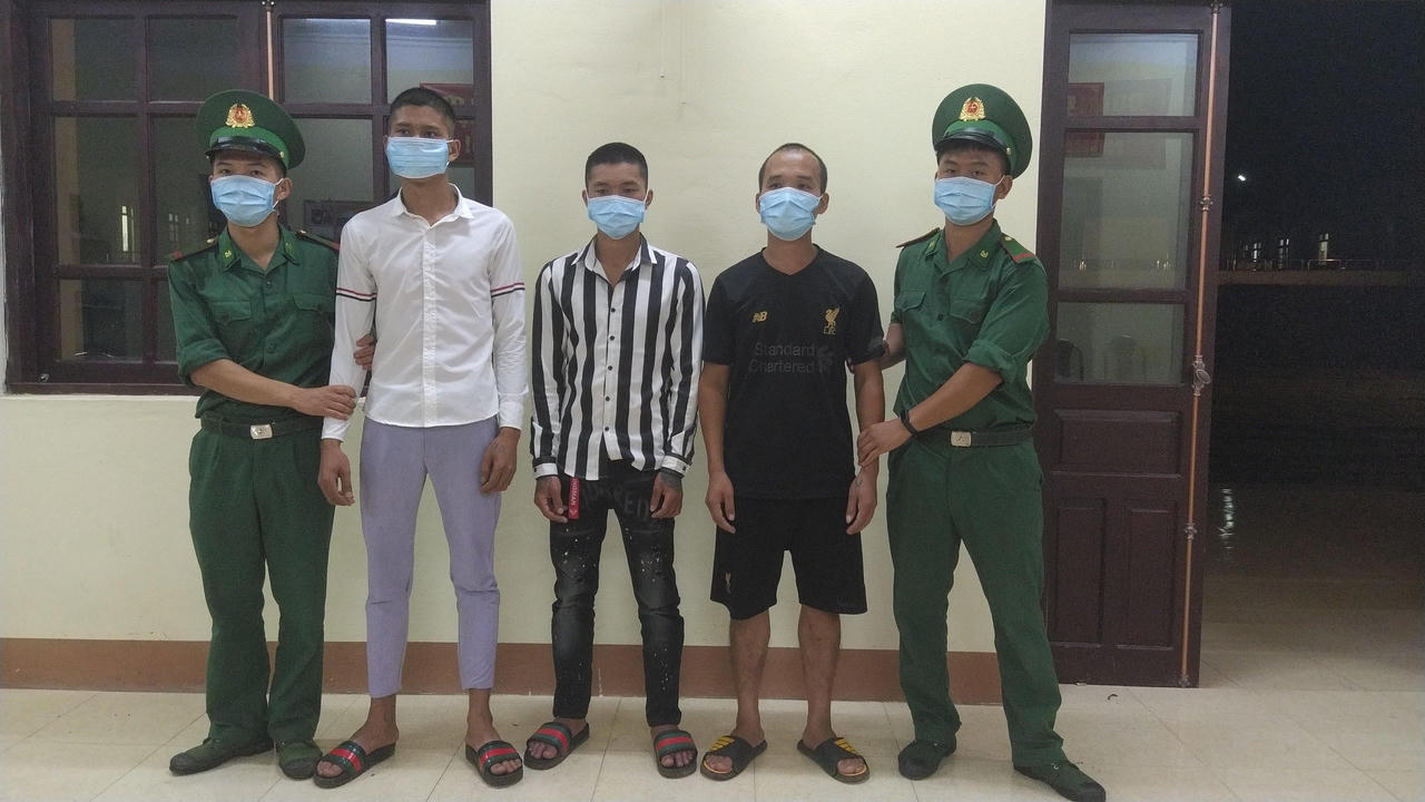 Cao Bằng: Bắt giữ 03 đối tượng tổ chức cho người khác xuất cảnh trái phép qua biên giới