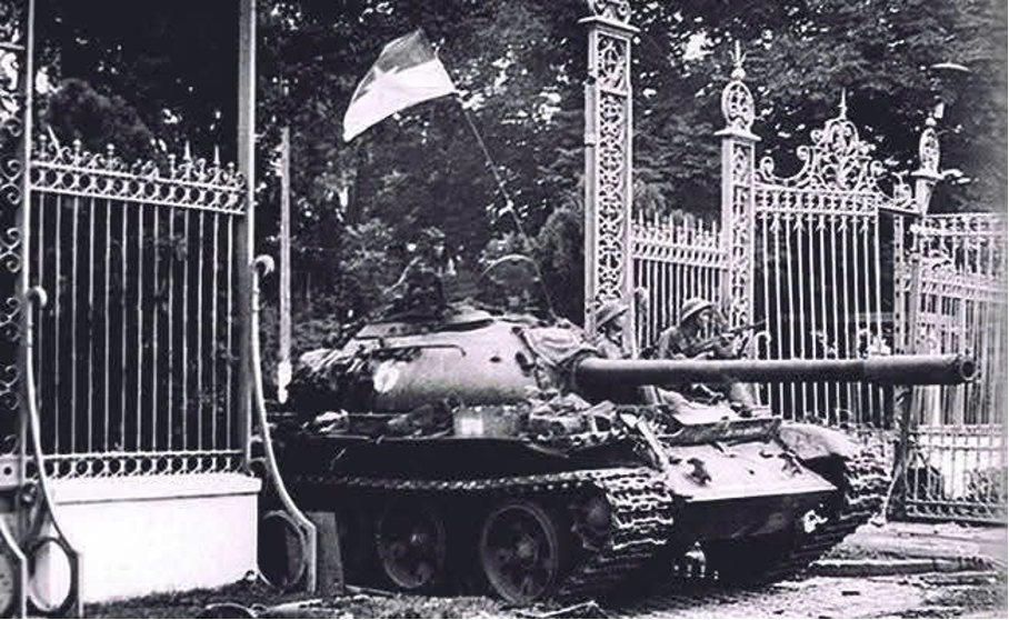 Những người tôi biết: Bài 2- Người "Vẽ bằng ánh sáng" biểu tượng Đại thắng mùa xuân 1975