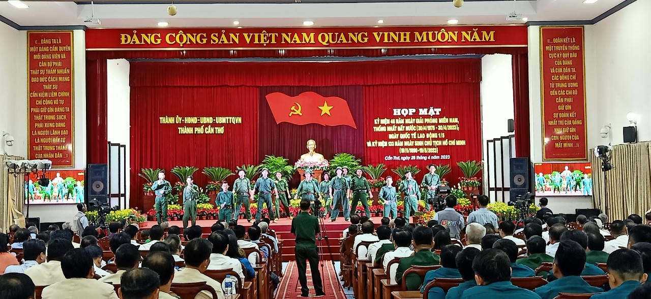 Phát huy tinh thần 30/4 bất diệt – Tiếp tục xây dựng TP Cần Thơ ngày càng giàu mạnh