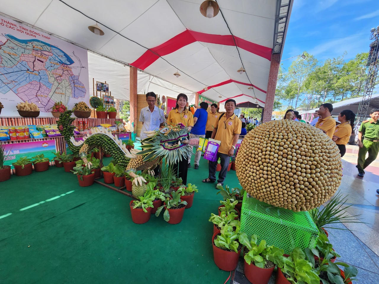 Đồng Tháp: Khai mạc không gian trưng bày ngày hội “Hội quán Đất Sen hồng”