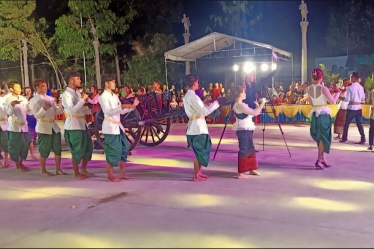 Giữ gìn, phát huy nghệ thuật múa Rom Vong của đồng bào Khmer tỉnh Sóc Trăng