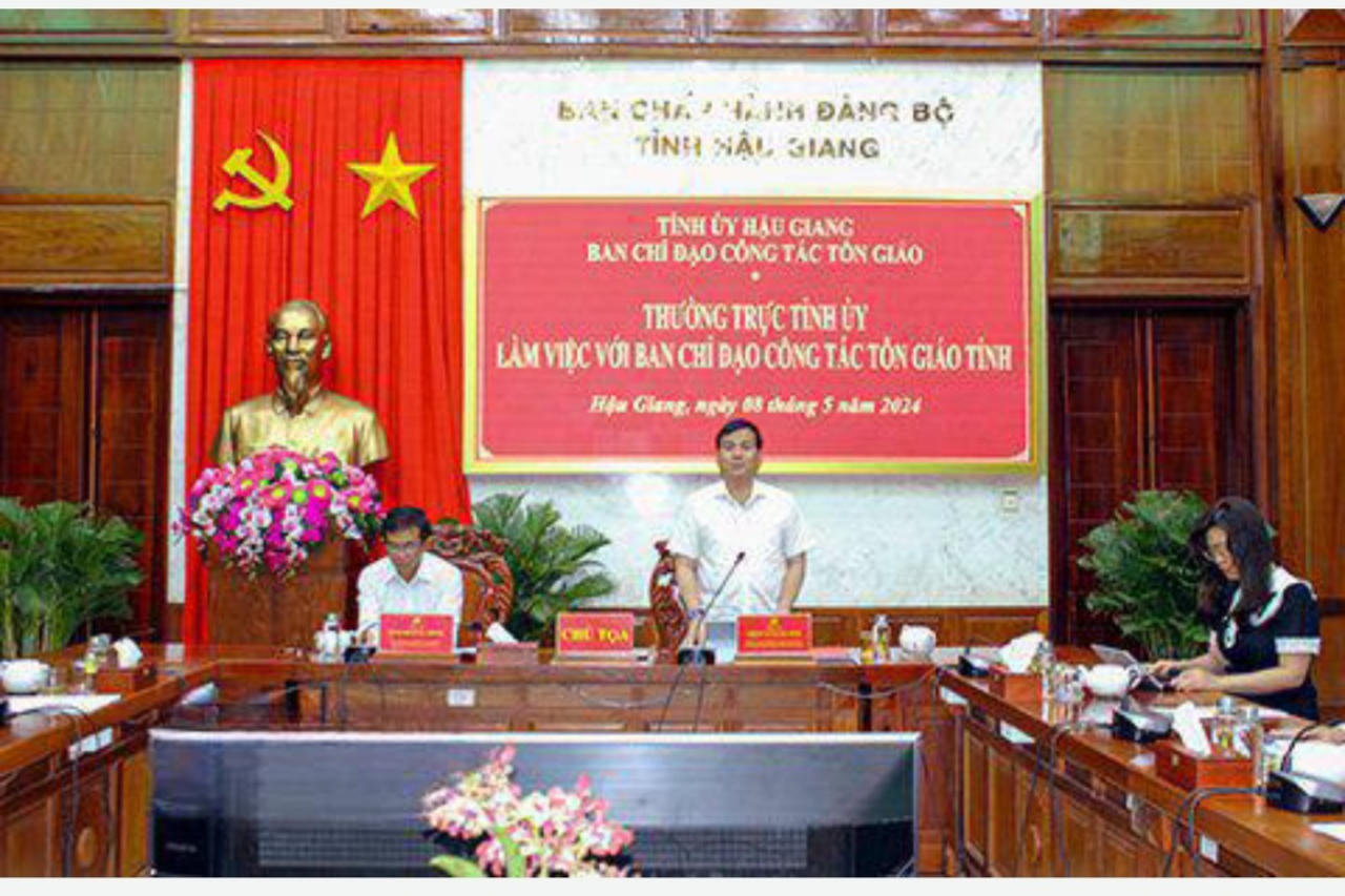 Tiếp tục phát động phong trào thi đua yêu nước trong vùng đồng bào tôn giáo tỉnh Hậu Giang