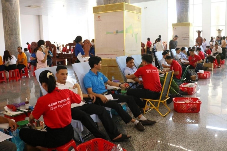 Hành trình Đỏ 2024 : Tôn vinh những gương mặt tiêu biểu