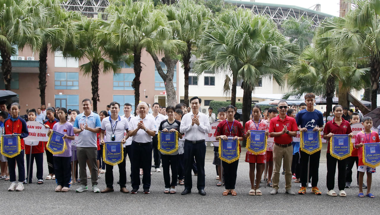 Khai mạc Giải Bơi - Lặn vô địch các Câu lạc bộ Quốc gia năm 2024