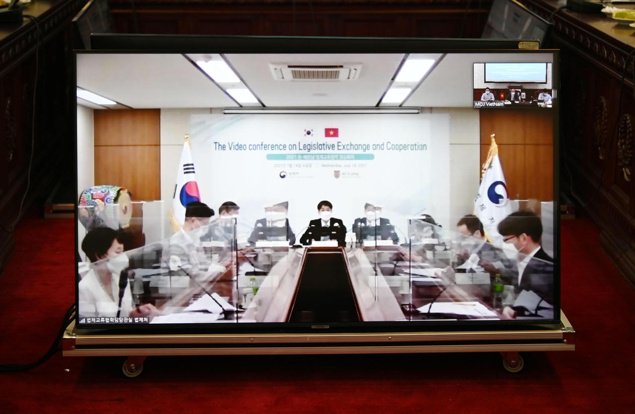 Bộ Tư pháp đẩy mạnh ứng dụng công nghệ thông tin trong công tác xây dựng và quản lý văn bản quy phạm pháp luật