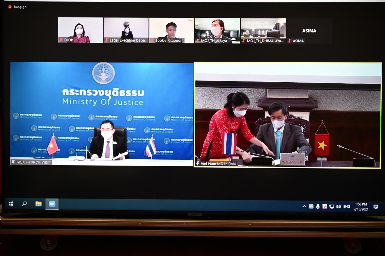 Ký kết Chương trình hợp tác năm 2021 – 2022 giữa Bộ Tư pháp Việt Nam – Thái Lan