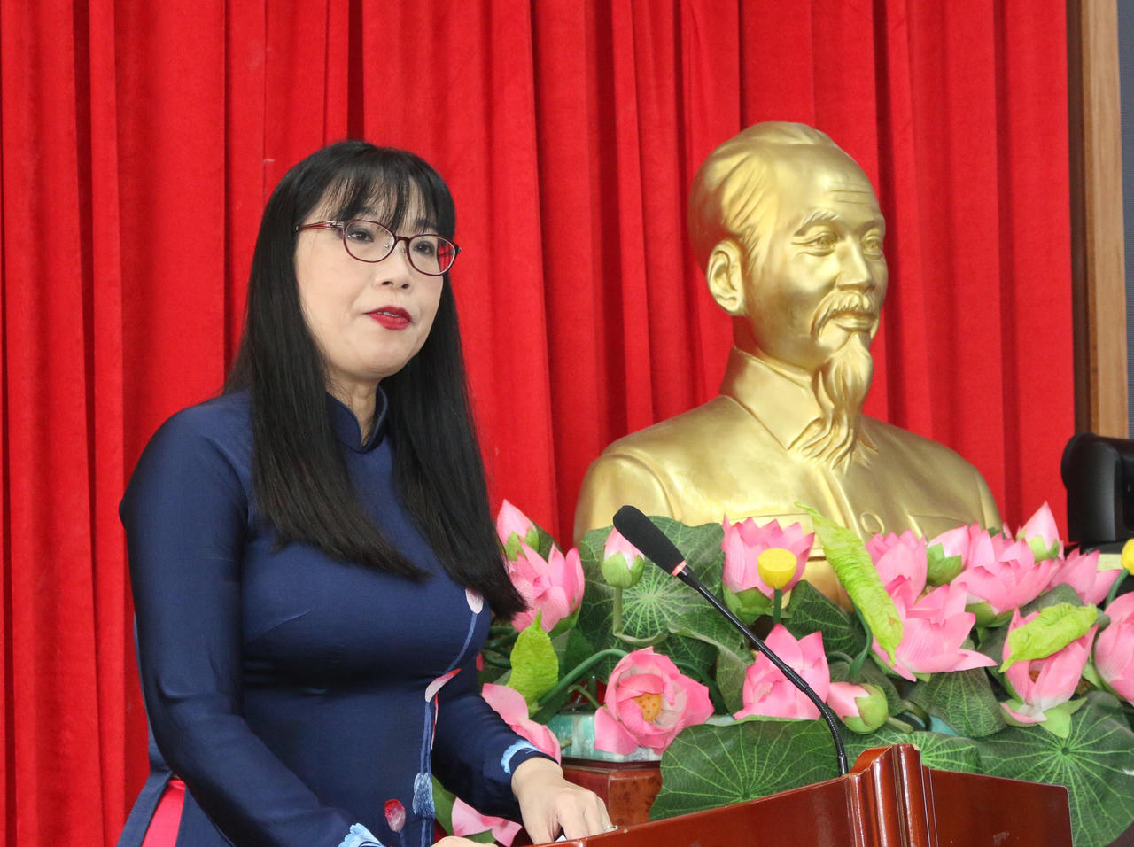 Tìm giải pháp cho những vấn đề pháp lý đặt ra với đời sống kinh tế - xã hội trong bối cảnh COVID-19