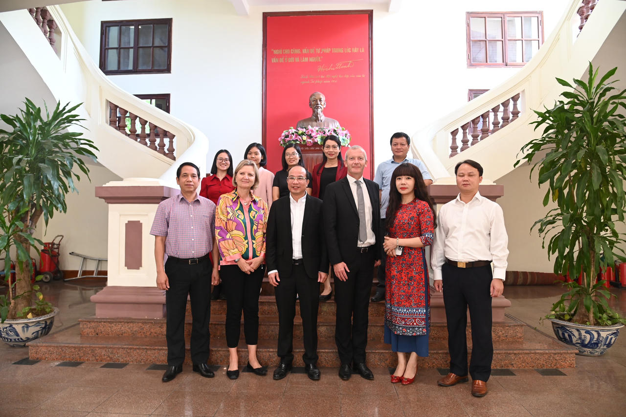 Thúc đẩy hợp tác pháp luật và tư pháp giữa Việt Nam – Pháp