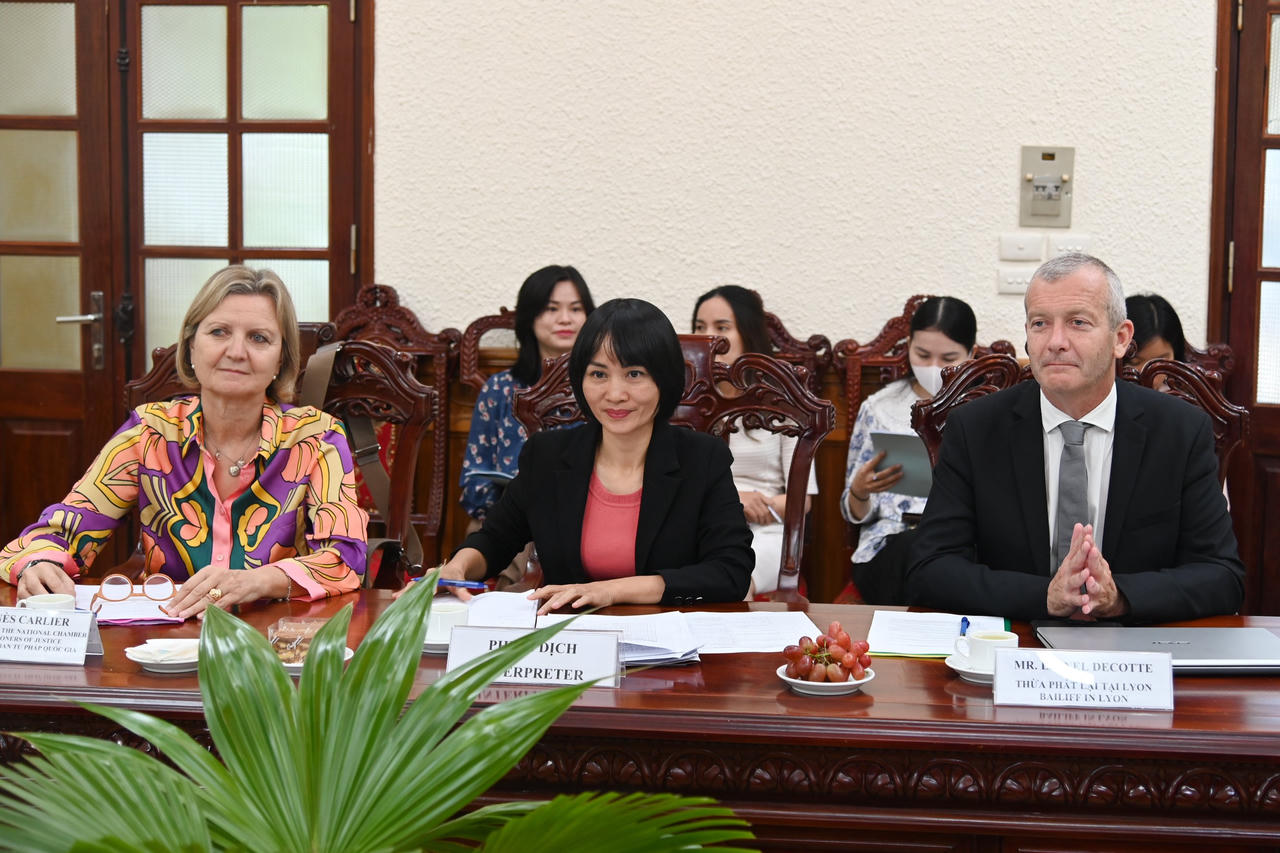 Thúc đẩy hợp tác pháp luật và tư pháp giữa Việt Nam – Pháp