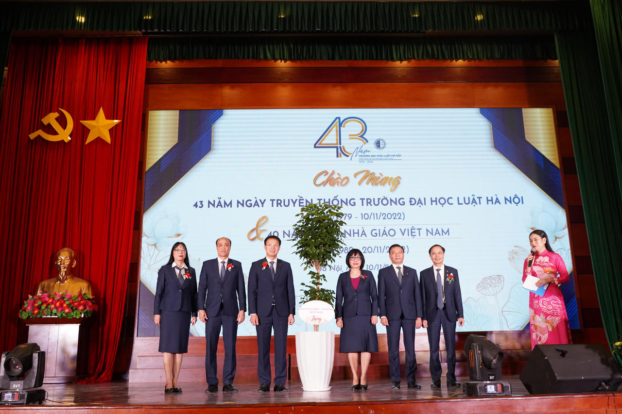 Đại học Luật Hà Nội: Tiếp tục khẳng định vị thế và vai trò dẫn đầu trong lĩnh vực đào tạo luật