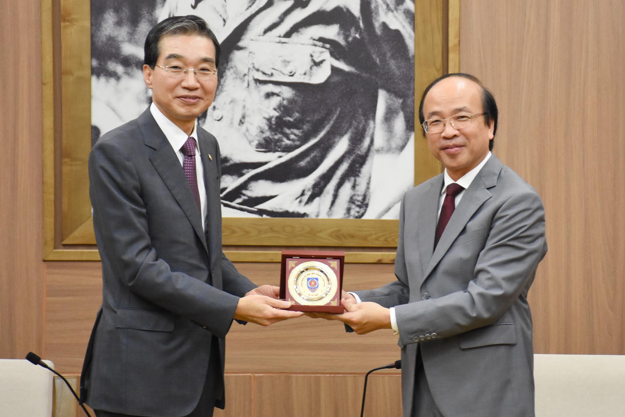 Thúc đẩy sự hợp tác giữa Liên đoàn Luật sư Việt Nam và Hiệp hội Luật sư Hàn Quốc