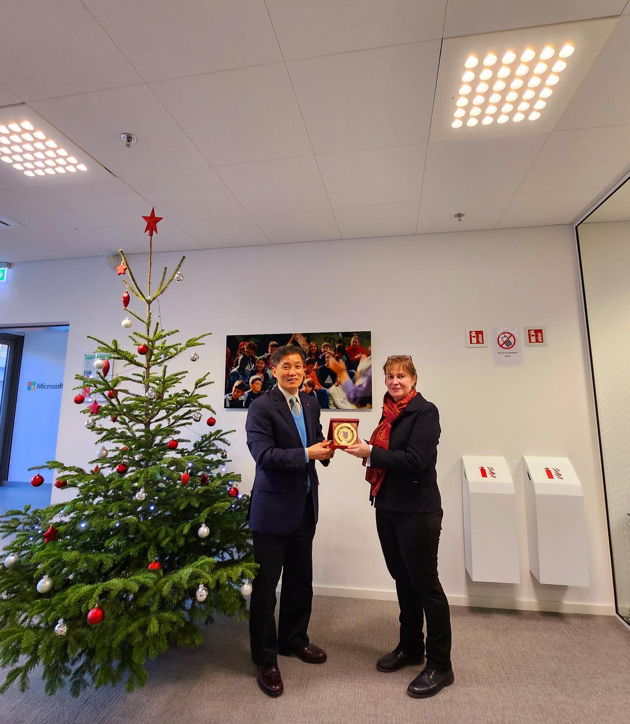 Thúc đẩy hợp tác pháp luật và tư pháp với Luxembourg