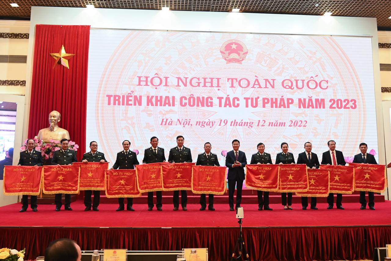 Ngành Tư pháp nêu cao tinh thần trách nhiệm, đoàn kết, sáng tạo, nỗ lực hoàn thành xuất sắc nhiệm vụ công tác