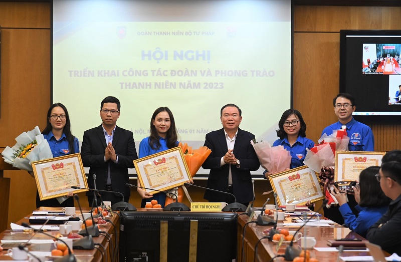 Phát huy vai trò xung kích, tình nguyện, sáng tạo của Đoàn viên Bộ Tư pháp