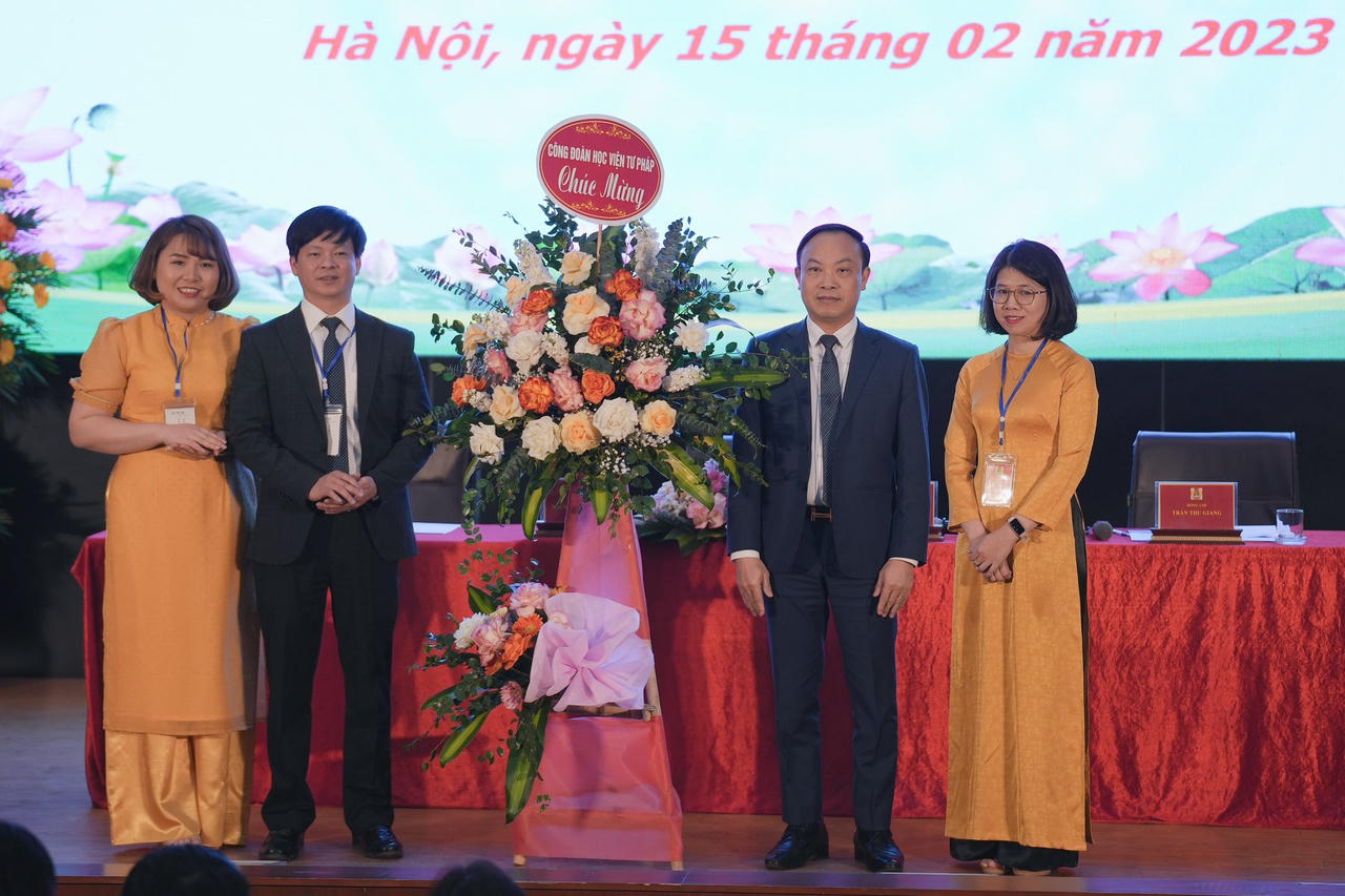 Tổ chức thành công Đại hội công đoàn cơ sở Cục Kiểm tra văn bản quy phạm pháp luật