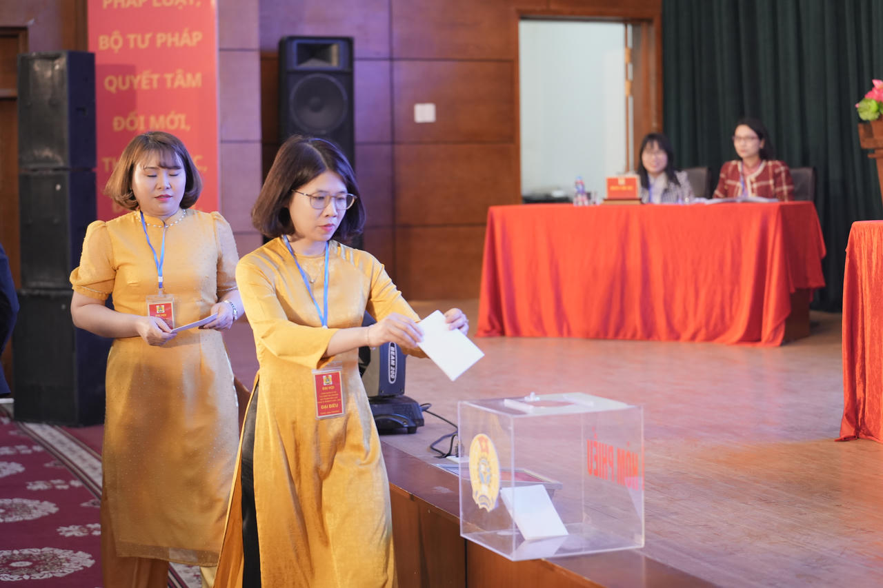 Tổ chức thành công Đại hội công đoàn cơ sở Cục Kiểm tra văn bản quy phạm pháp luật