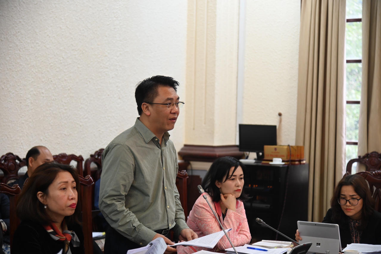 Cân nhắc cấp thẻ căn cước công dân cho trẻ em dưới 14 tuổi