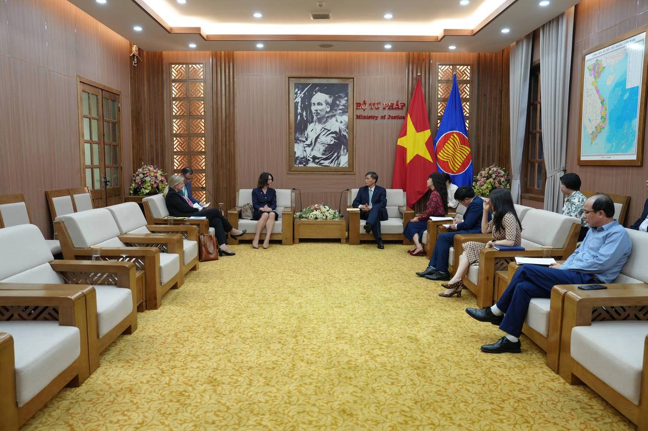 Thúc đẩy mối quan hệ hợp tác về pháp luật và tư pháp giữa Việt Nam – Thụy Điển