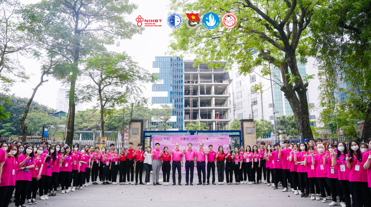 Trường Đại học Luật Hà Nội: Lan tỏa tình thương yêu, lòng nhân ái và trách nhiệm với cộng đồng