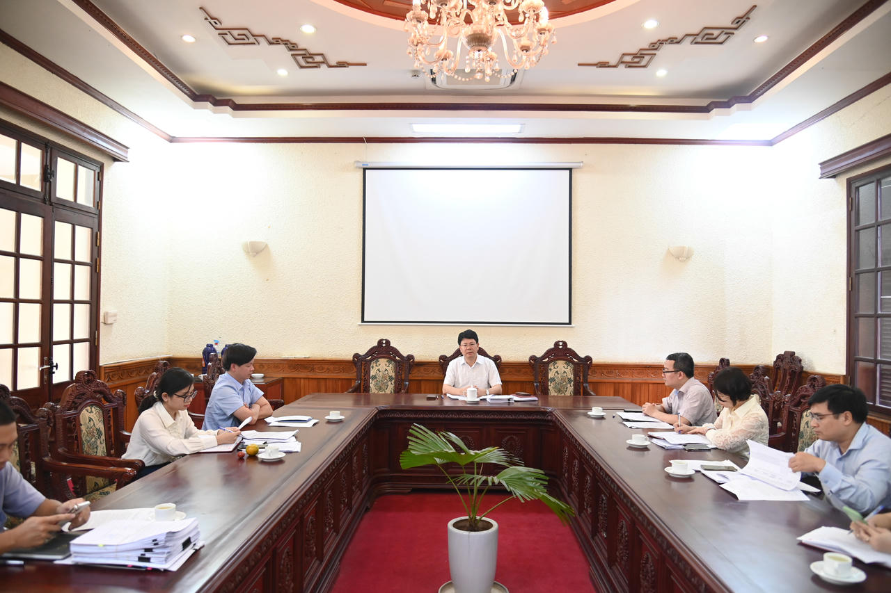 Tiếp tục rà soát văn bản quy phạm pháp luật phục vụ triển khai Đề án 06