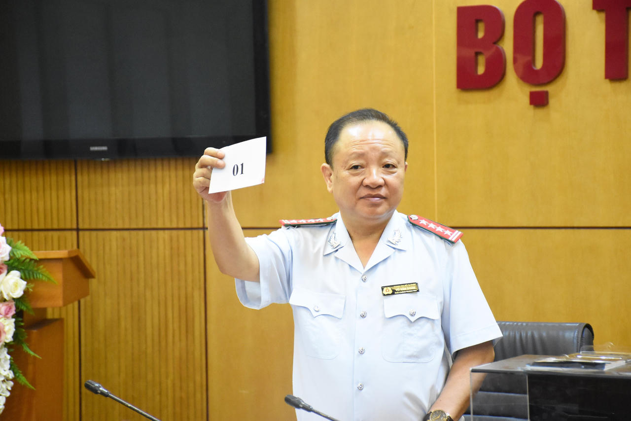 30 cán bộ của Bộ Tư pháp được chọn xác minh tài sản, thu nhập năm 2023