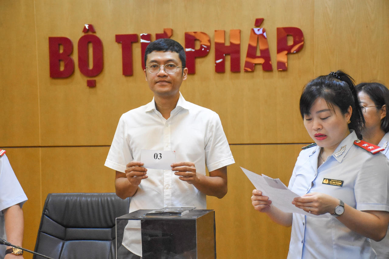 30 cán bộ của Bộ Tư pháp được chọn xác minh tài sản, thu nhập năm 2023