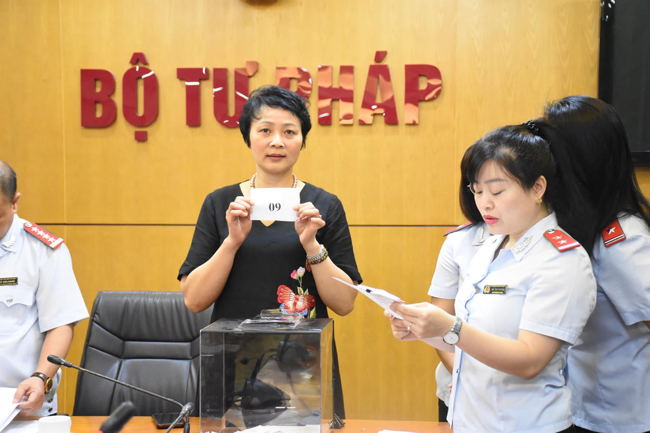 30 cán bộ của Bộ Tư pháp được chọn xác minh tài sản, thu nhập năm 2023