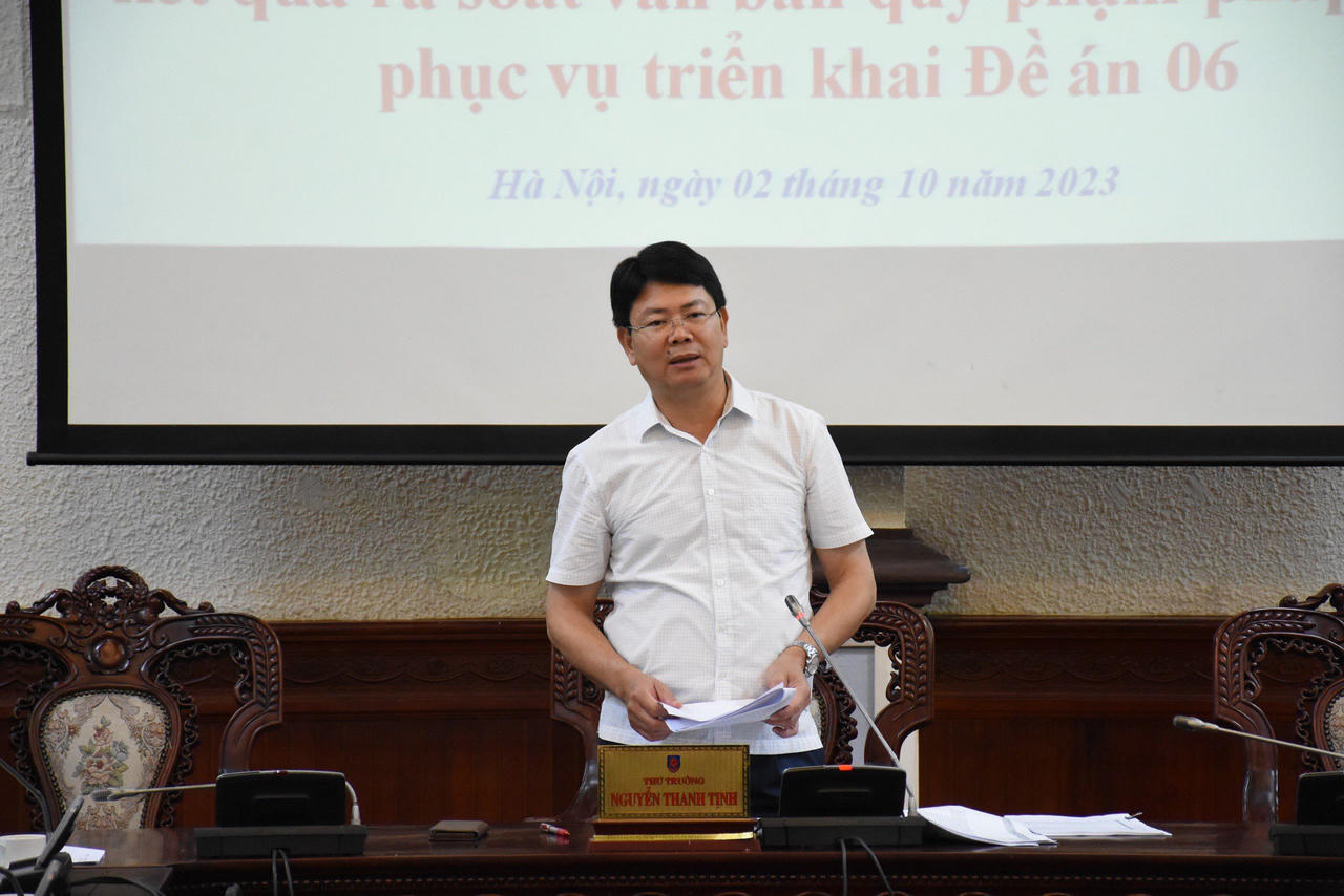 Họp Tổ công tác góp ý dự thảo Báo cáo kết quả rà soát văn bản quy phạm pháp luật