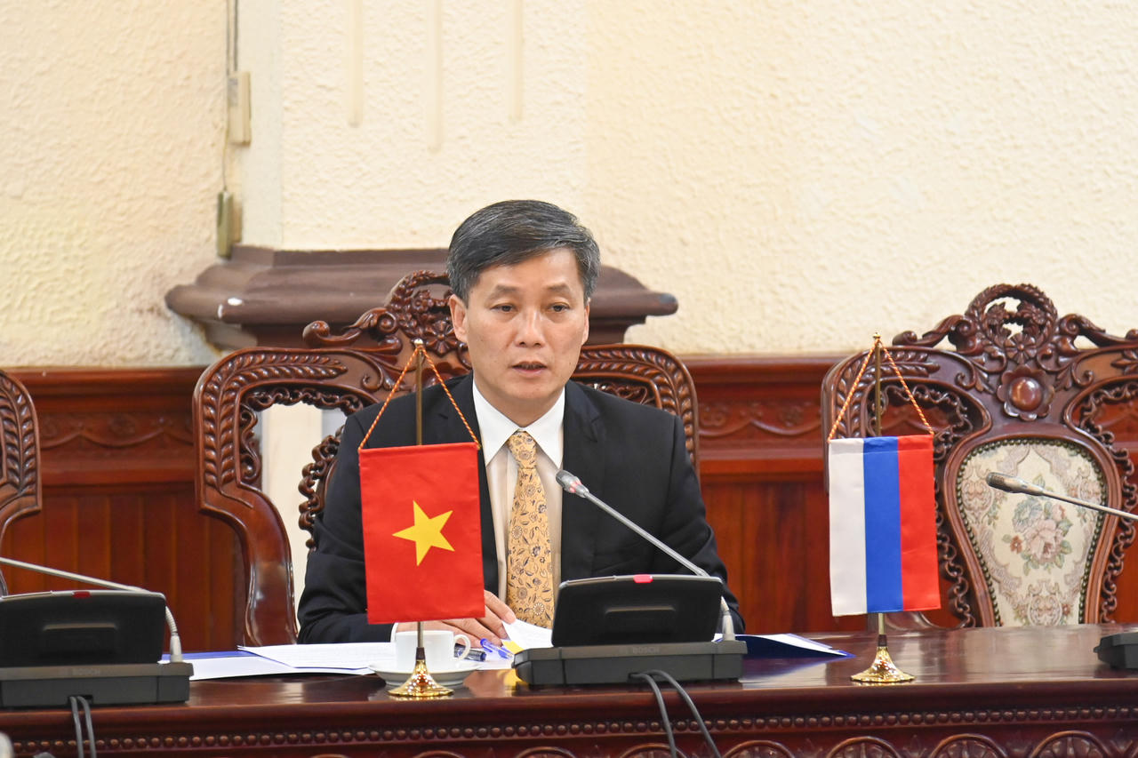 Thúc đẩy hợp tác với Liên bang Nga trong lĩnh vực pháp luật và tư pháp