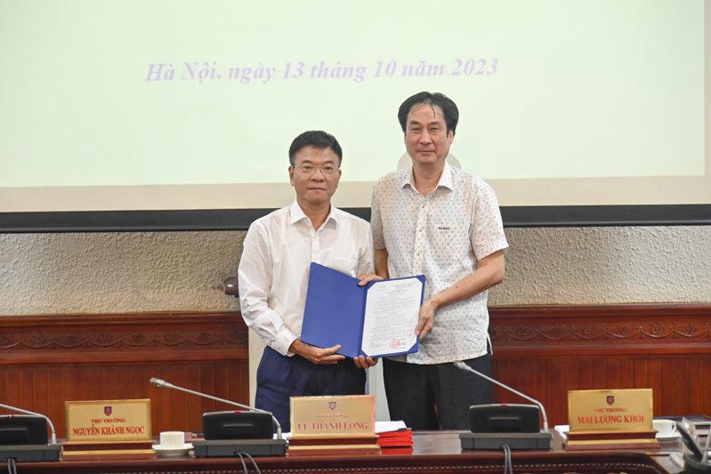 Bộ Tư pháp trao quyết định bổ nhiệm lãnh đạo cấp Vụ